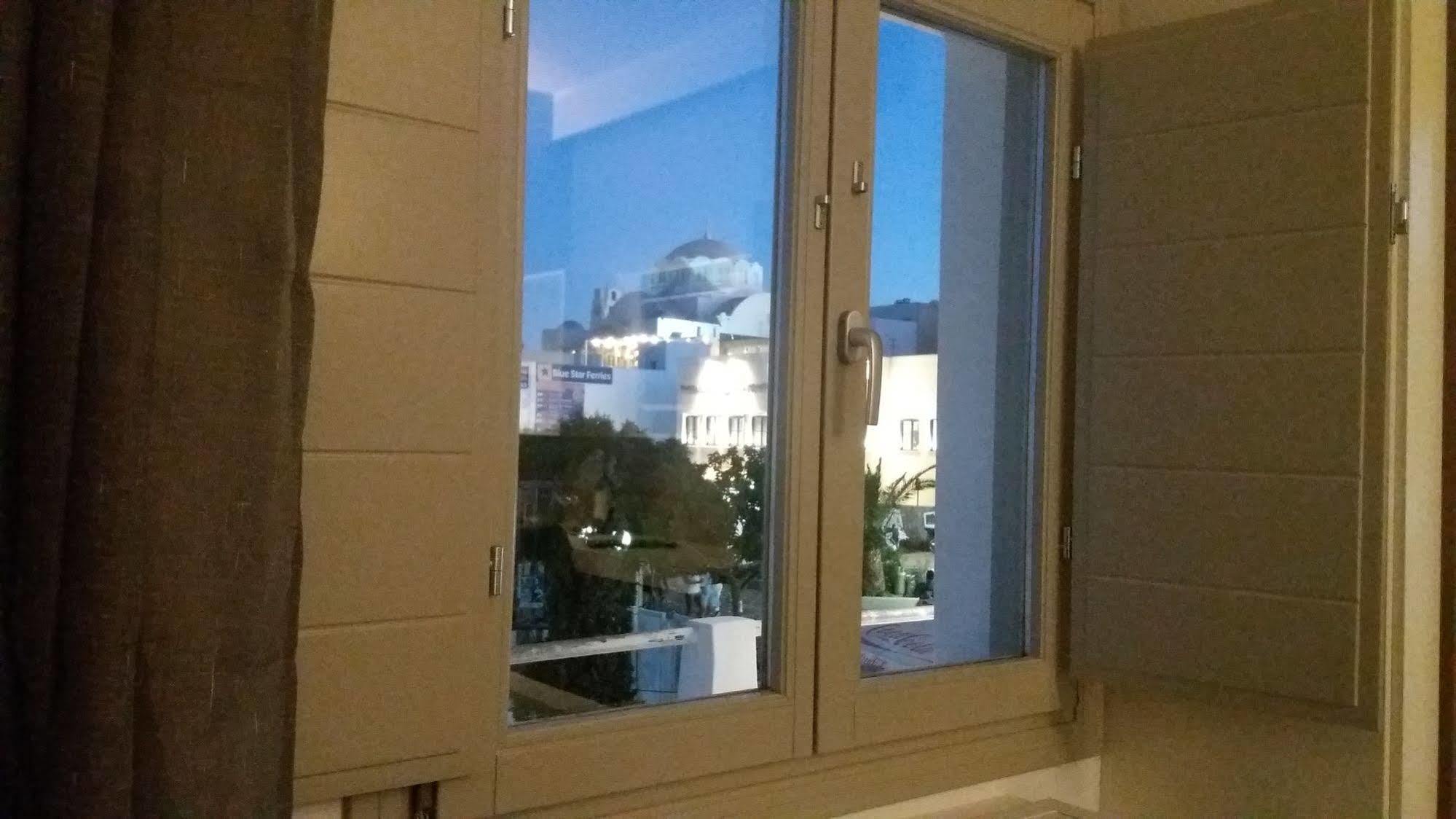 Hotel Platia à Fira  Extérieur photo